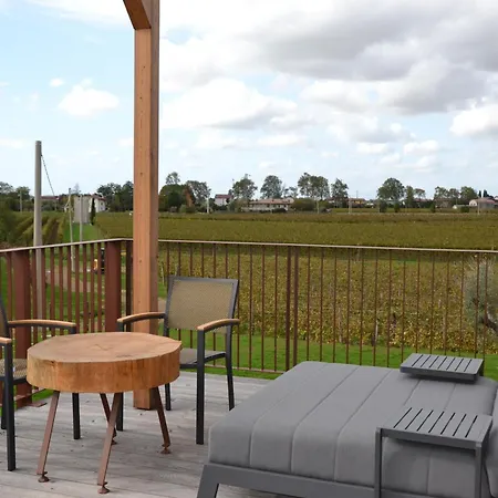 Фермерский дом Glamping Alvearium Alturis *