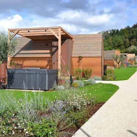 Glamping Alvearium Alturis *